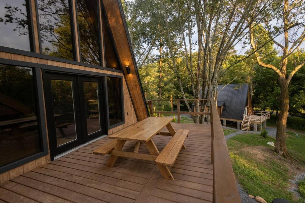 Valhalla Cabins Aframes With Hot Tubs & Sauna Cosby Exterior foto