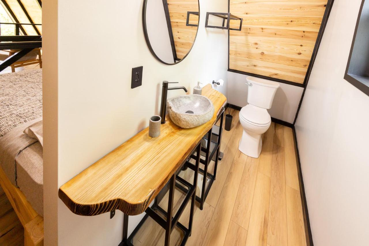Valhalla Cabins Aframes With Hot Tubs & Sauna Cosby Exterior foto