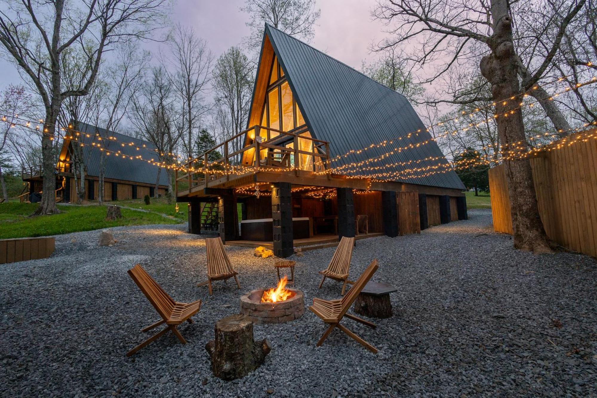 Valhalla Cabins Aframes With Hot Tubs & Sauna Cosby Exterior foto